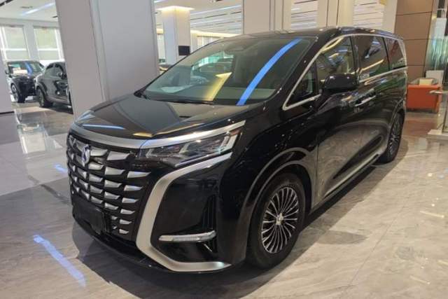 Used Denza D9 2024 DM-i 1050 Luxury Model