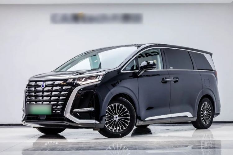 Used Denza D9 2024 DM-i 1050 Luxury Model Guazi used car, China used car export, Used car for sale, Used cars, Cheapest cars for sale