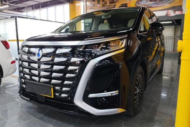 Used Denza D9 2024 DM-i 980 Four-Wheel Drive Prestige Model
