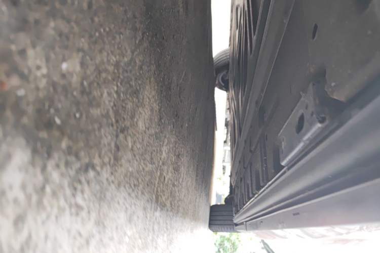 Used Denza D9 2024 EV 620 Premium Model Chassis Front Left