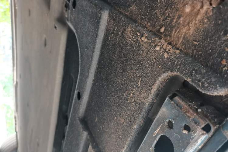 Used Denza D9 2024 DM-i 1050 Luxury Model Chassis Front Left