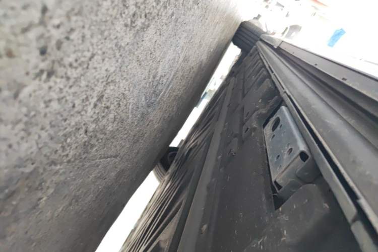 Used Denza D9 2024 EV 620 Premium Model Chassis Rear Left