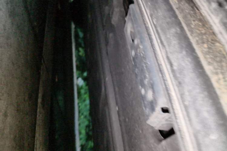 Used Denza D9 2024 EV 620 Premium Model Chassis Rear Left