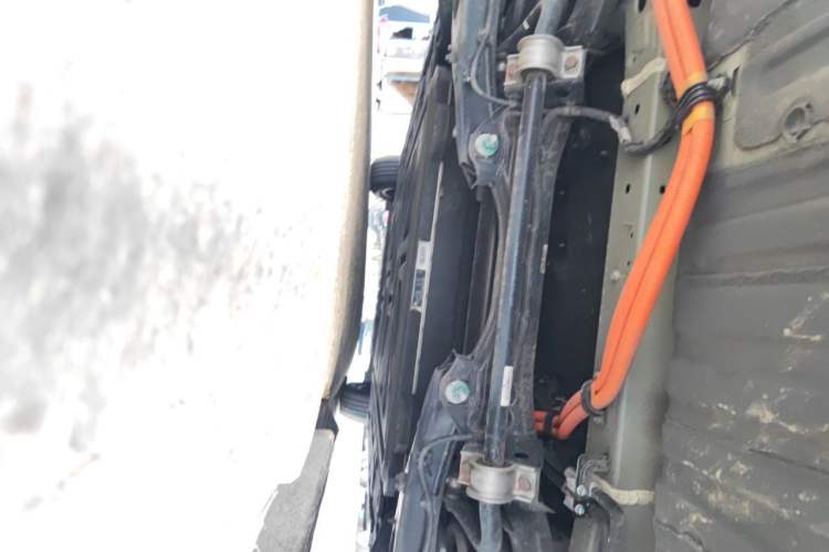 Used Denza D9 2024 EV 620 Premium Model Chassis Rear