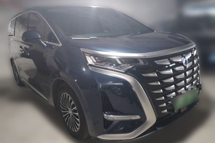 Used Denza D9 2024 DM-i 980 Four-Wheel Drive Flagship Model Front Right 45 Deg