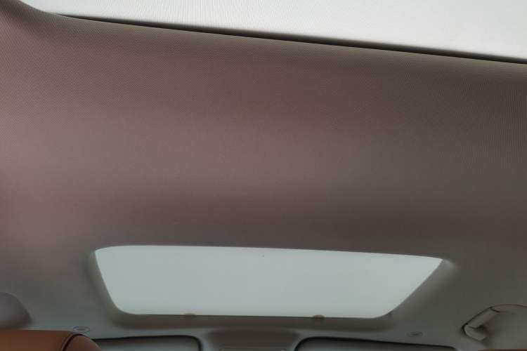 Used Denza D9 2024 DM-i 1050 Luxury Model Headliner