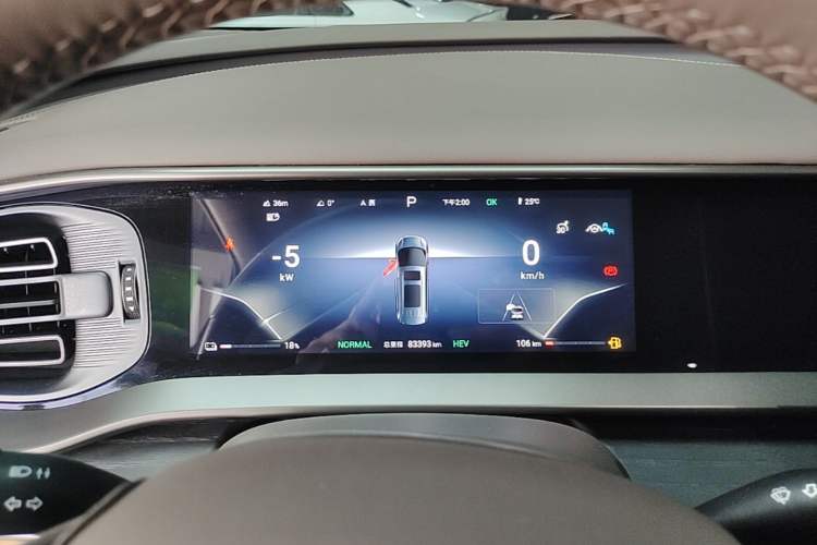 Used Denza D9 2024 DM-i 980 Four-Wheel Drive Flagship Model Instrument Cluster