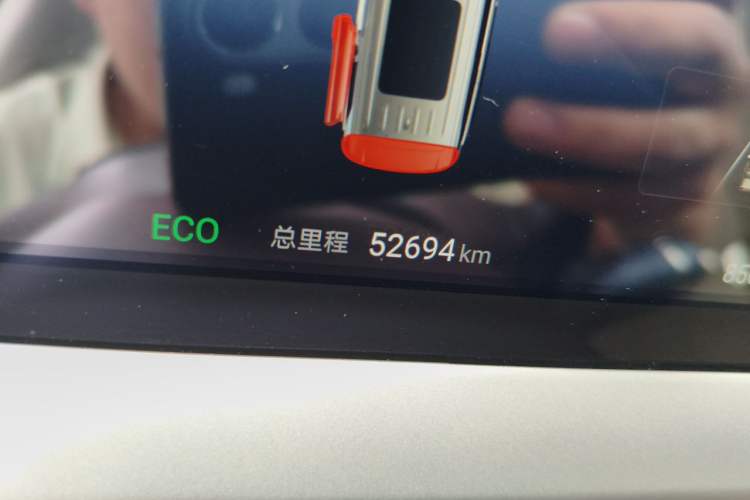 Used Denza D9 2024 DM-i 1050 Luxury Model Odometer Close Up