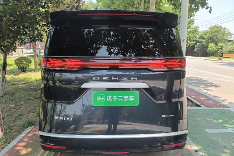 Used Denza D9 2024 DM-i 1050 Luxury Model Rear