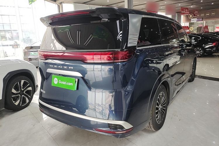 Used Denza D9 2024 DM-i 980 Four-Wheel Drive Flagship Model Rear Right 45 Deg