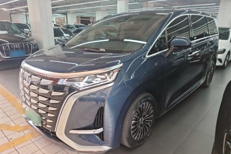Denza D9 2024 DM-i 980 Four-Wheel Drive Flagship Model