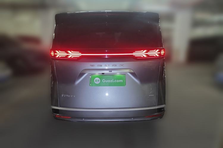 Used Denza D9 2024 DM-i 970 Luxury Model Rear
