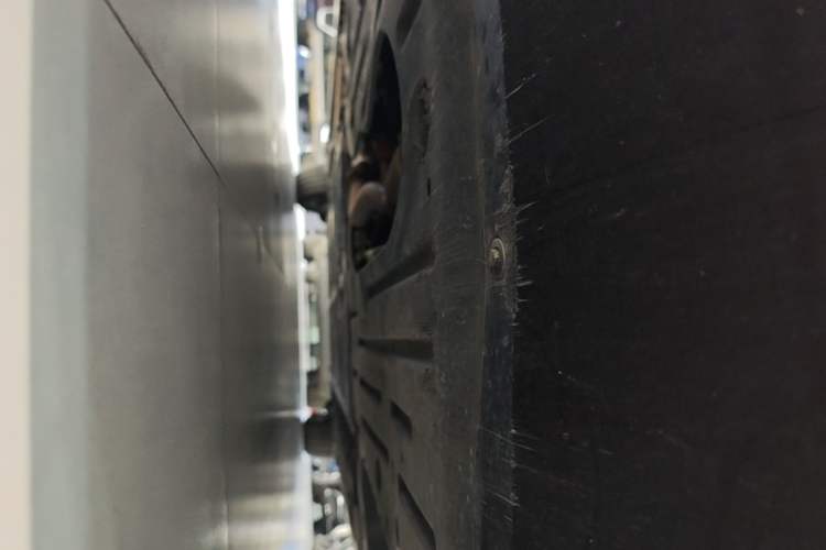 Used Denza D9 2024 PIONEER Four-Seat Pioneer Edition Chassis Front