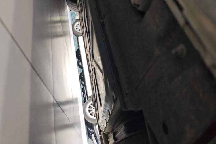Used Denza D9 2024 PIONEER Four-Seat Pioneer Edition Chassis Rear Left