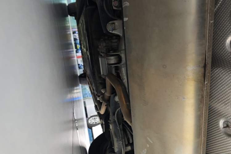 Used Denza D9 2024 PIONEER Four-Seat Pioneer Edition Chassis Rear