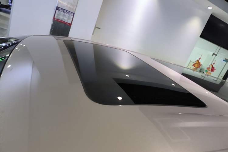 Used Denza D9 2024 PIONEER Four-Seat Pioneer Edition Roof