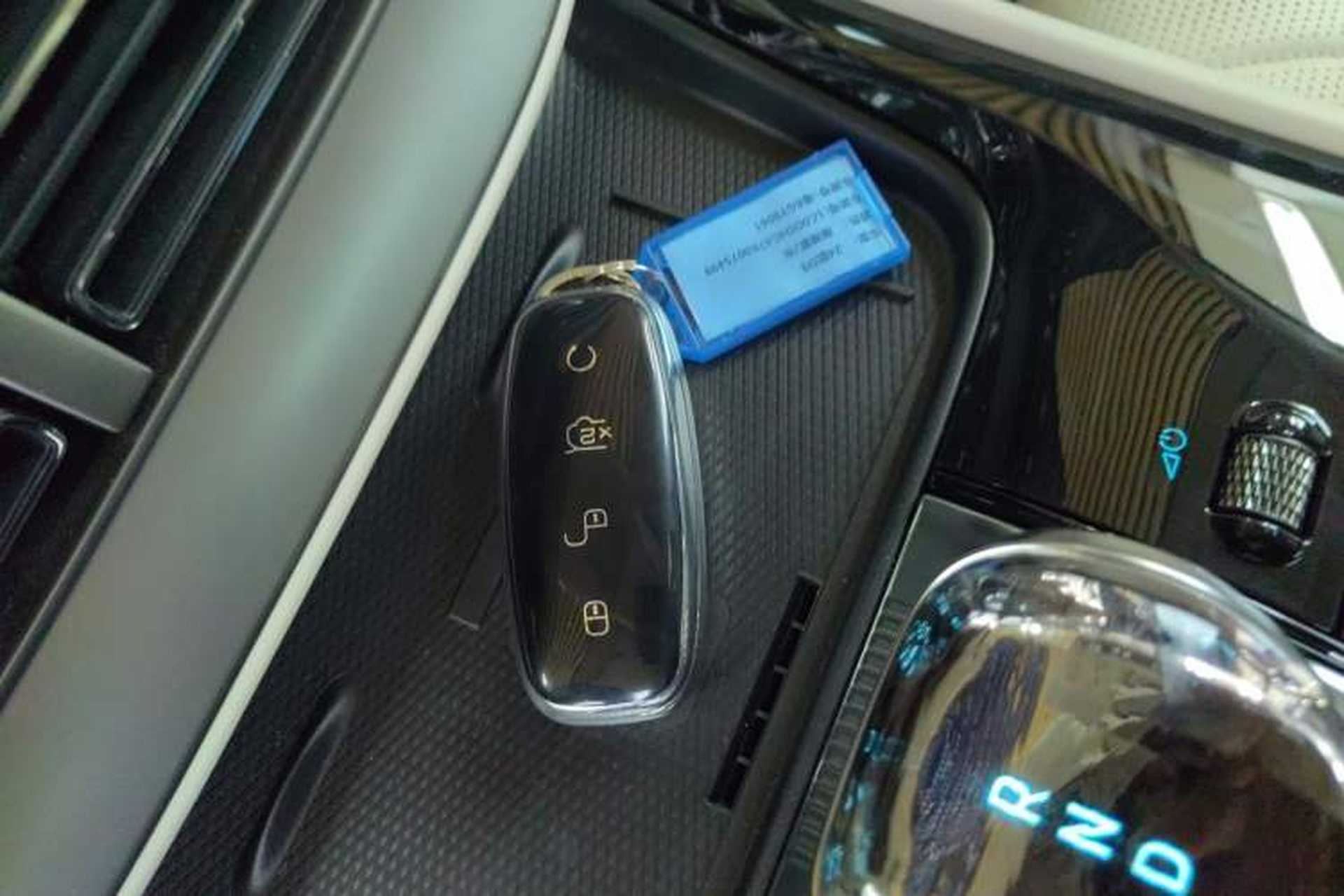 Used Denza D9 2024 PIONEER Four-Seat Pioneer Edition Vehicle Key