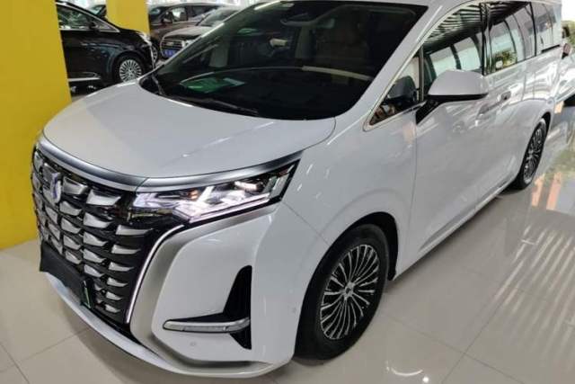 Used Denza D9 2024 DM-i 980 Four-Wheel Drive Flagship Model