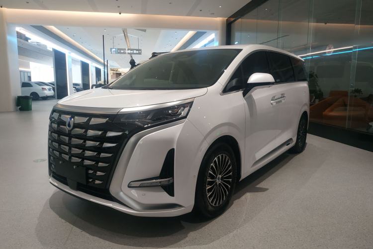 Denza D9 2024 DM-i 980 Four-Wheel Drive Flagship Model
