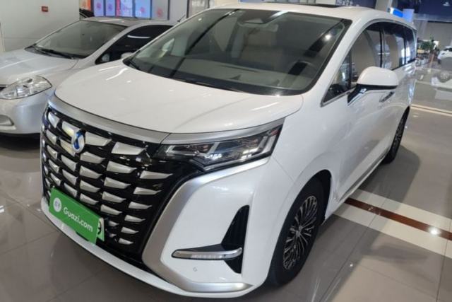 Ojetý Denza D9 2024 DM-i 980 Four-Wheel Drive Prestige Model