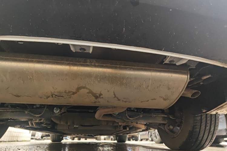 Used Denza D9 2024 DM-i 970 Luxury Model Chassis Rear