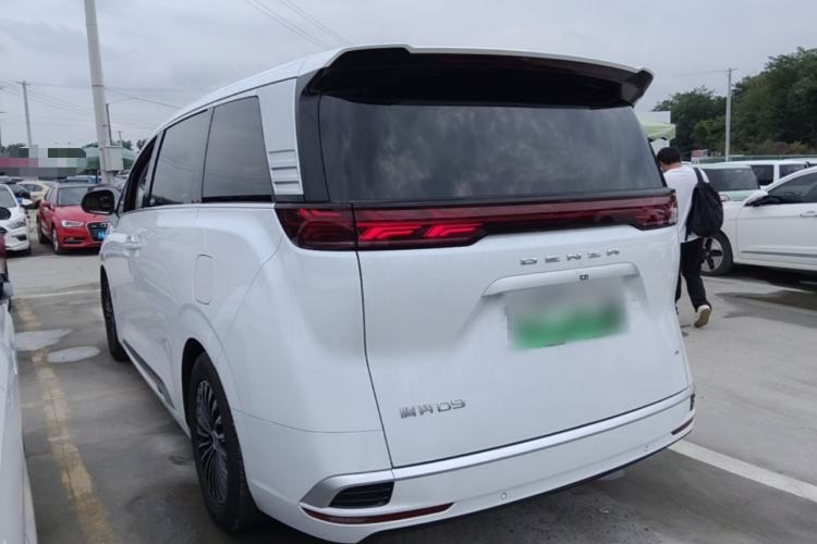 Used Denza D9 2024 EV 620 Premium Model Exterior 2