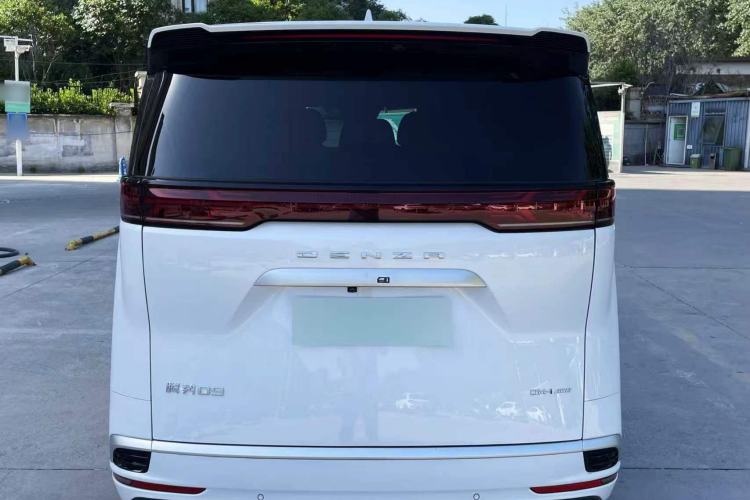 Used Denza D9 2024 DM-i 980 Four-Wheel Drive Flagship Model Exterior 2