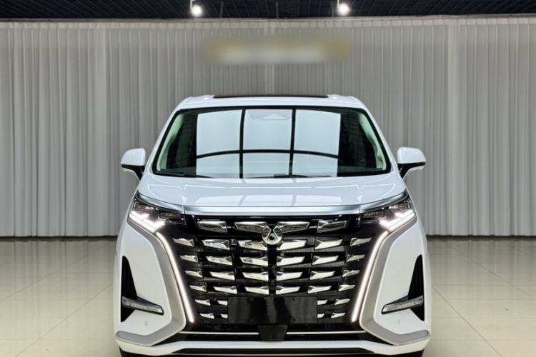 Used Denza D9 2024 DM-i 980 Four-Wheel Drive Flagship Model Exterior 6