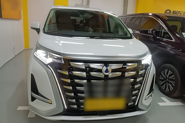 Used Denza D9 2024 DM-i 980 Four-Wheel Drive Flagship Model Front