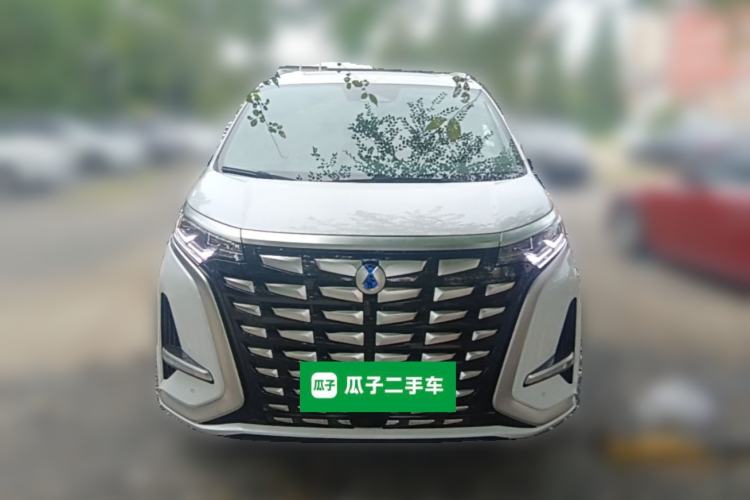 Used Denza D9 2024 DM-i 1050 Luxury Model Front