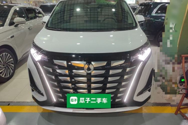 Used Denza D9 2024 DM-i 1050 Luxury Model Front