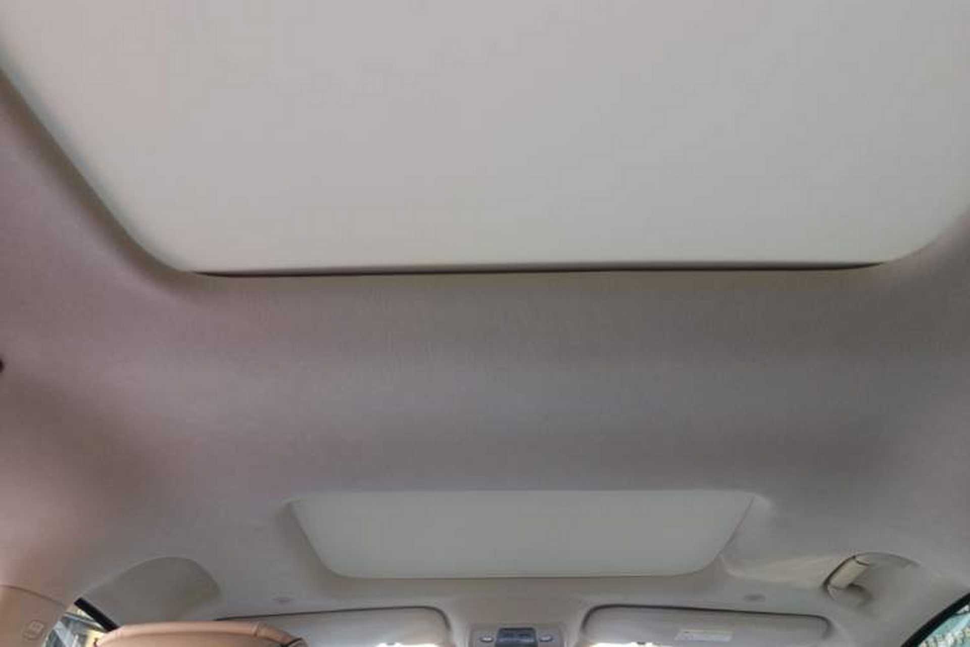 Used Denza D9 2024 DM-i 980 Four-Wheel Drive Flagship Model Headliner