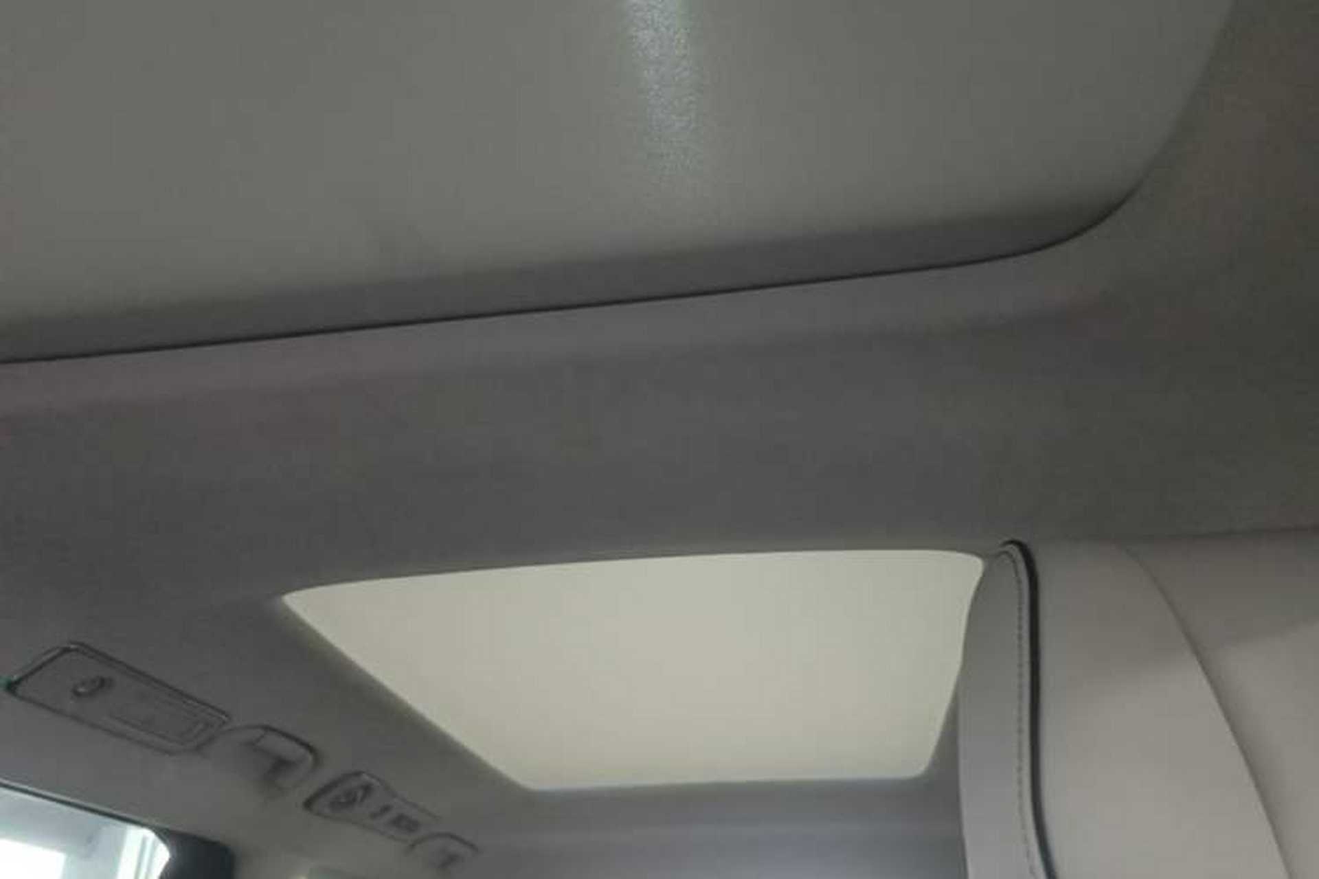 Used Denza D9 2024 DM-i 980 Four-Wheel Drive Flagship Model Headliner