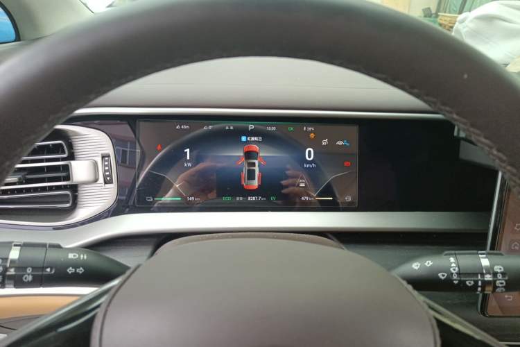 Used Denza D9 2024 DM-i 980 Four-Wheel Drive Prestige Model Instrument Cluster