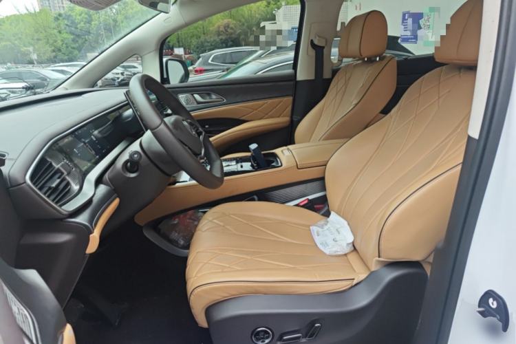 Used Denza D9 2024 DM-i 970 Luxury Model Left Front Seat