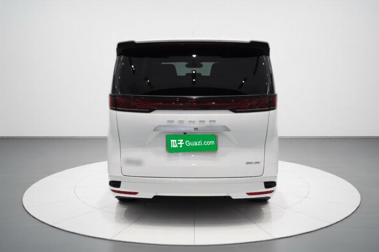 Used Denza D9 2024 DM-i 980 Four-Wheel Drive Prestige Model Rear