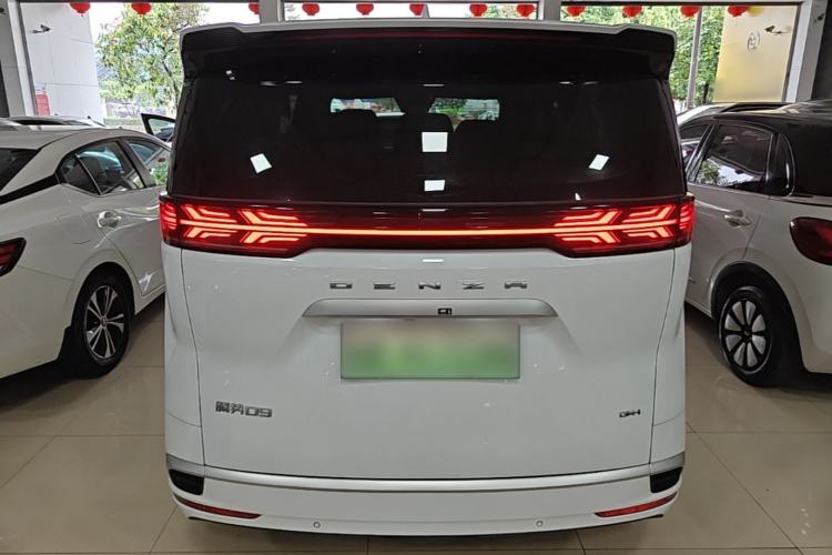 Used Denza D9 2024 DM-i 1050 Luxury Model Rear