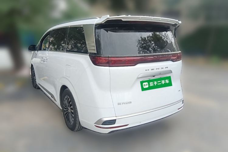 Used Denza D9 2024 DM-i 1050 Luxury Model Rear Left 45 Deg