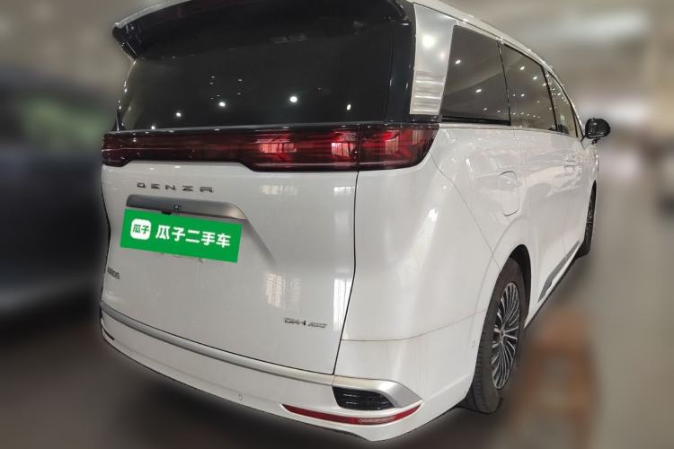 Used Denza D9 2024 DM-i 980 Four-Wheel Drive Flagship Model Rear Right 45 Deg