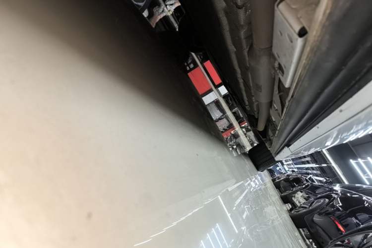 Used Denza D9 2024 DM-i 980 Four-Wheel Drive Prestige Model Right Side Sill