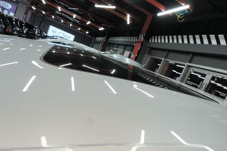 Used Denza D9 2024 DM-i 980 Four-Wheel Drive Prestige Model Roof