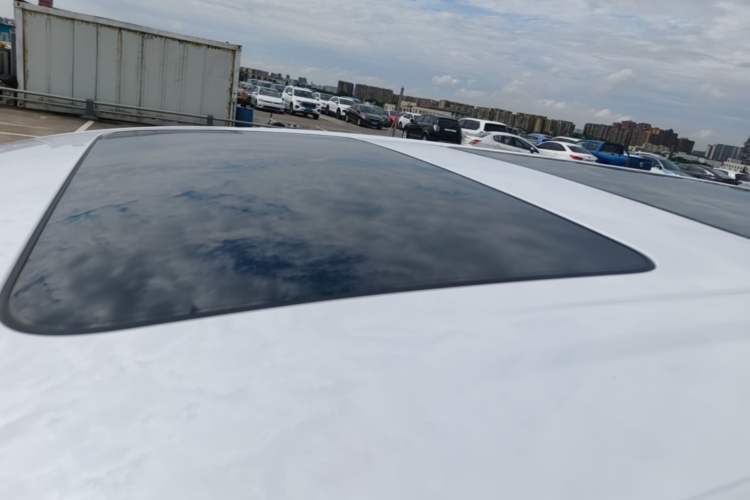 Used Denza D9 2024 DM-i 980 Four-Wheel Drive Flagship Model Roof