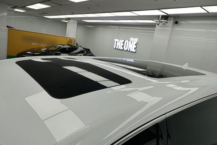 Used Denza D9 2024 DM-i 1050 Luxury Model Roof