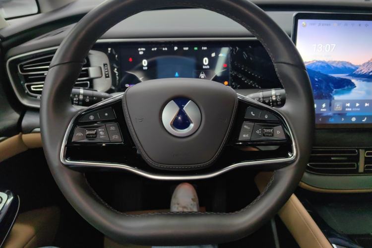 Used Denza D9 2024 DM-i 970 Luxury Model Steering Wheel