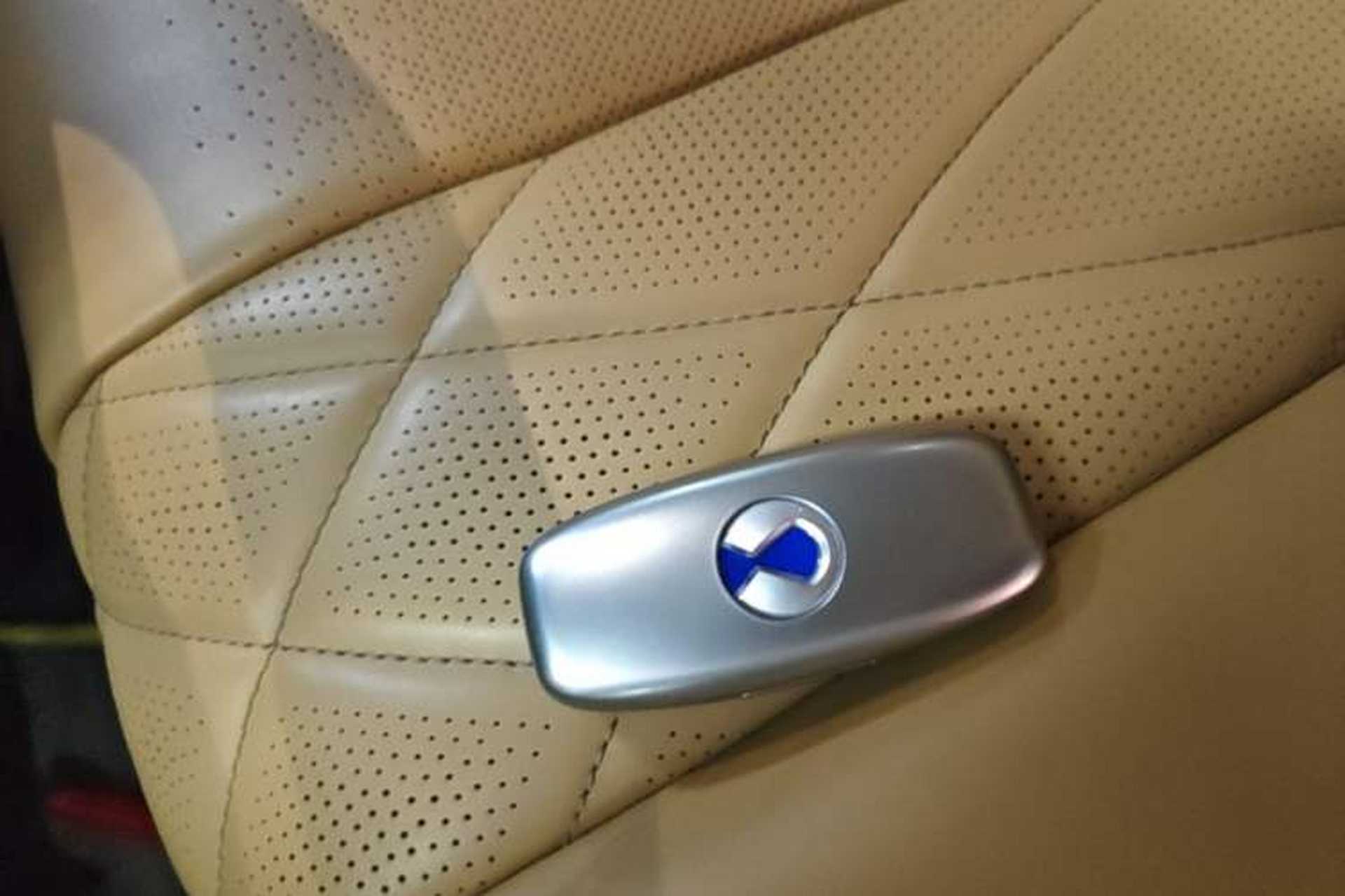 Used Denza D9 2024 DM-i 1050 Luxury Model Vehicle Key