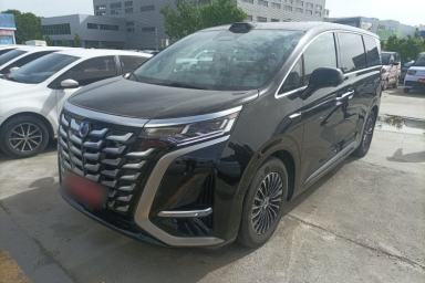 Used Denza D9 2025 DM-i Smart Drive 1020 Four-Wheel Drive Deluxe Model