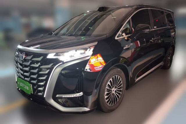 Used Denza D9 2025 DM-i Smart Drive 1020 Four-Wheel Drive Premium Model