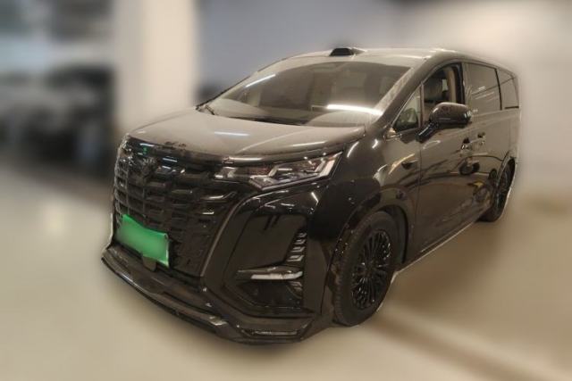 Used Denza D9 2025 DM-i Intelligent Drive 1020 Four-Wheel Drive Prestige Model