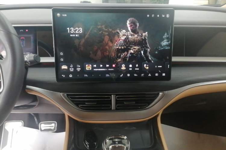 Used Denza D9 2025 DM-i Intelligent Drive 1020 Four-Wheel Drive Flagship Model Audio And AC Panel