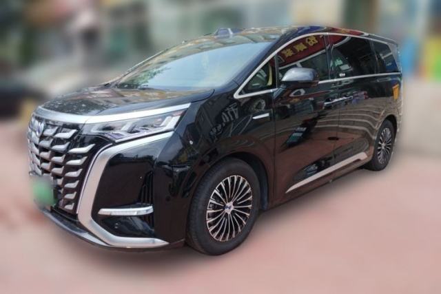 Used Denza D9 2025 DM-i Intelligent Drive 1020 Four-Wheel Drive Prestige Model